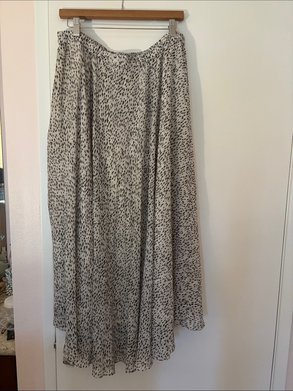 Chaps Cream Maxi Skirt with Black Speckled Print